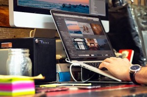 Álbumes de fotos de boda personalizados con nuestro diseñador gráfico