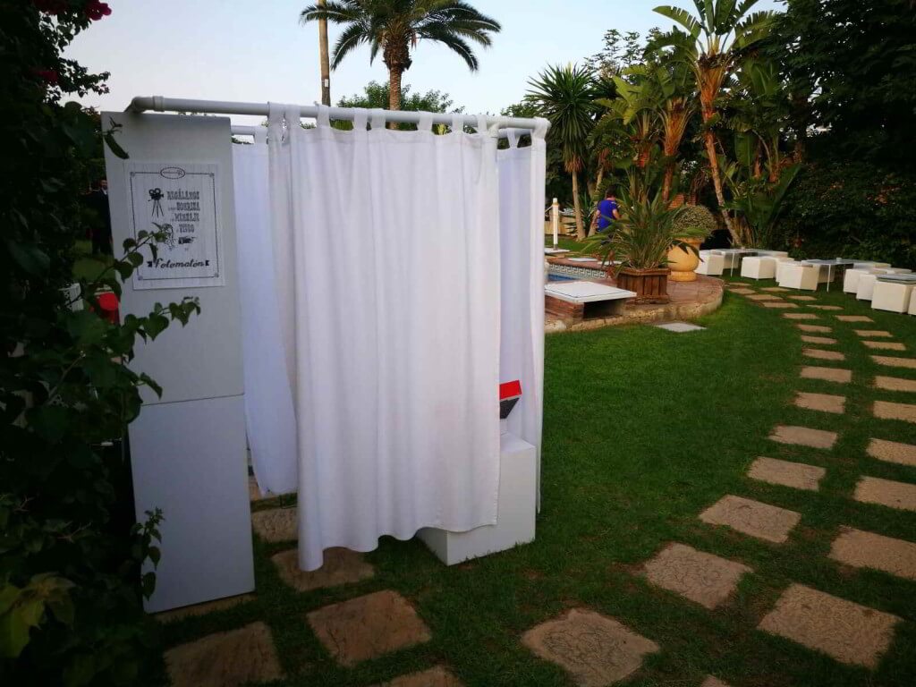 cabina-fotomaton-cerrada