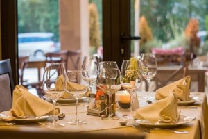 Principales beneficios y ventajas de instalar un fotomatón en un bar o restaurante.